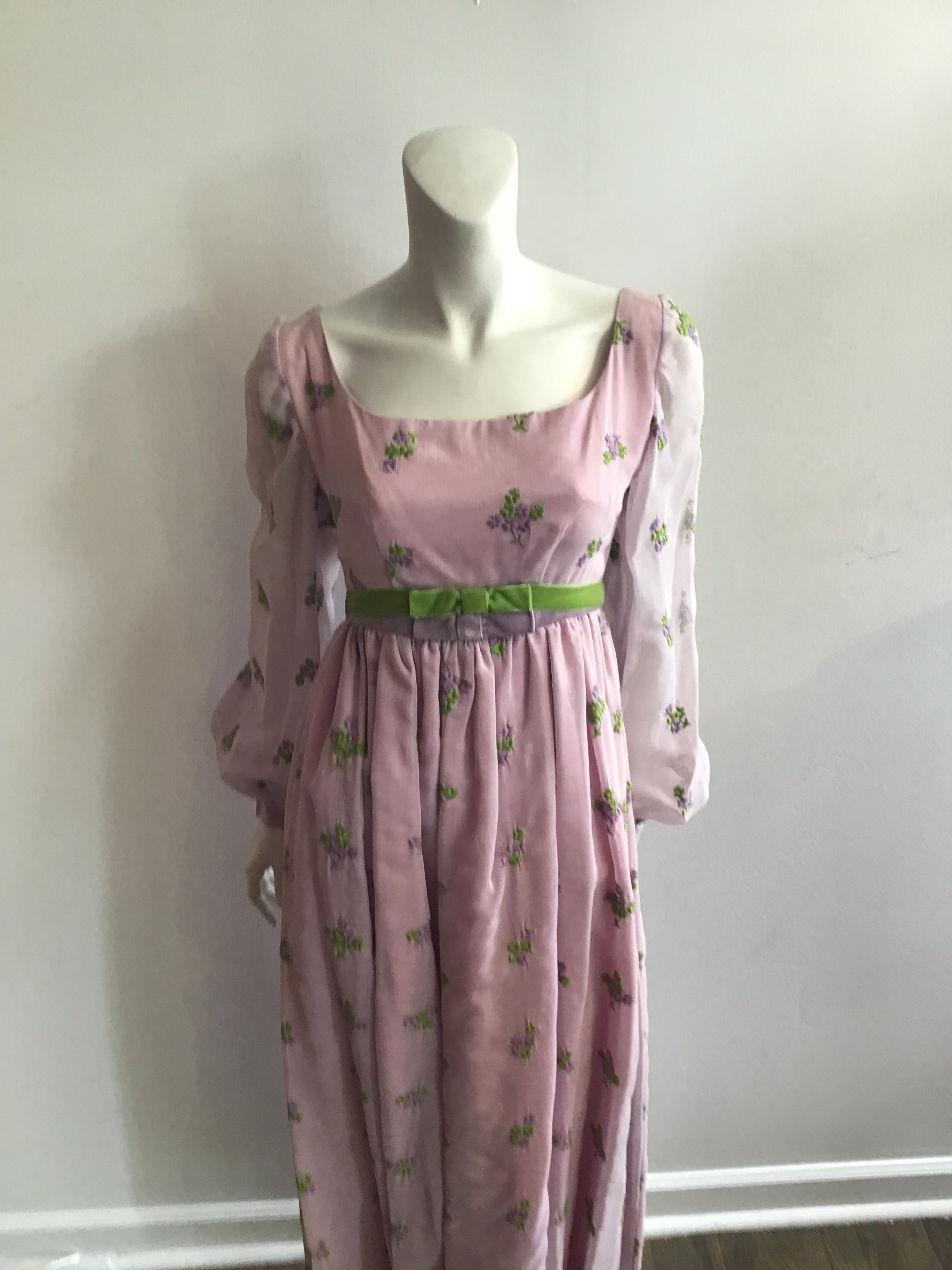 1970s Lavender Crepe with Embroidered Flowers Maxi Dress size 0-2
