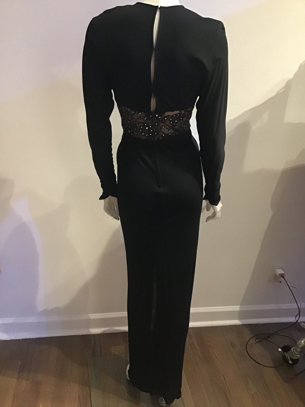 Molly Parnis 70s Silk Crepe Black Evening Gown size 2-4