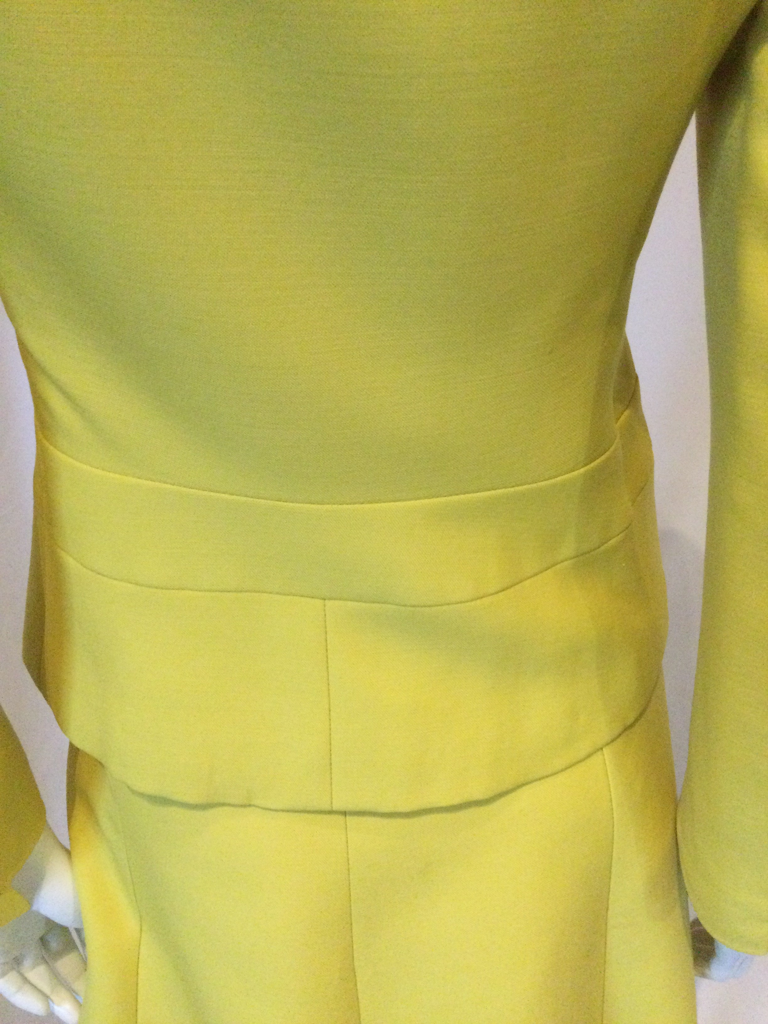 1960s Yellow silk gaberdine suit size 4