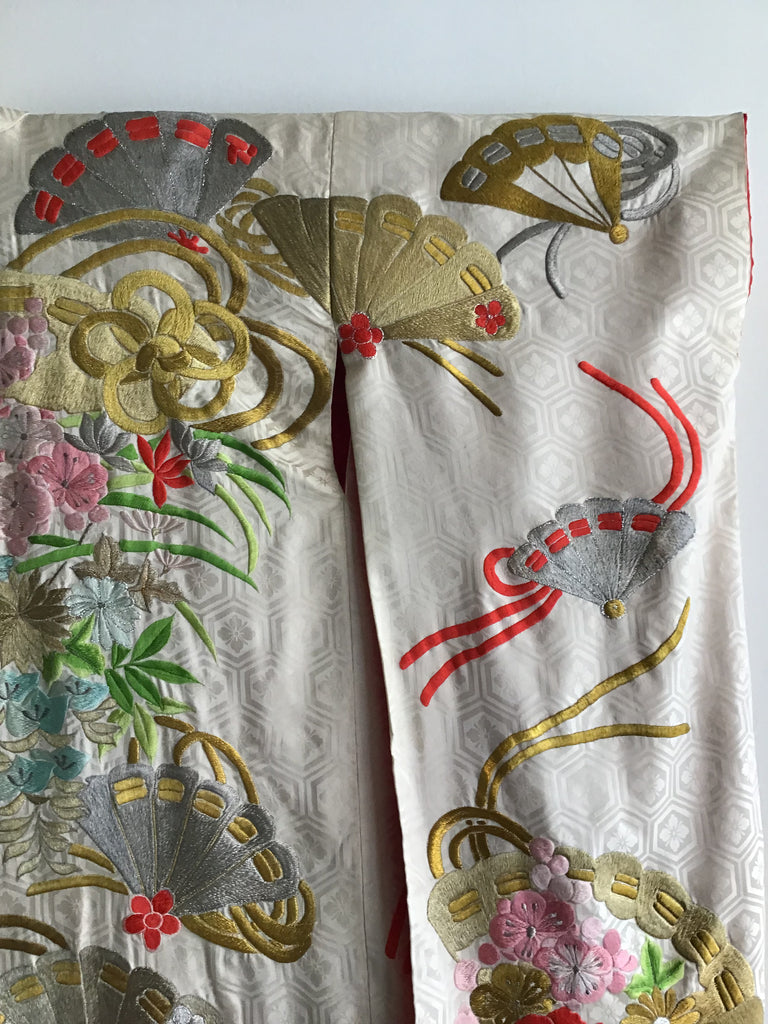 1950s Cream Brocaded with Embroidered Fans