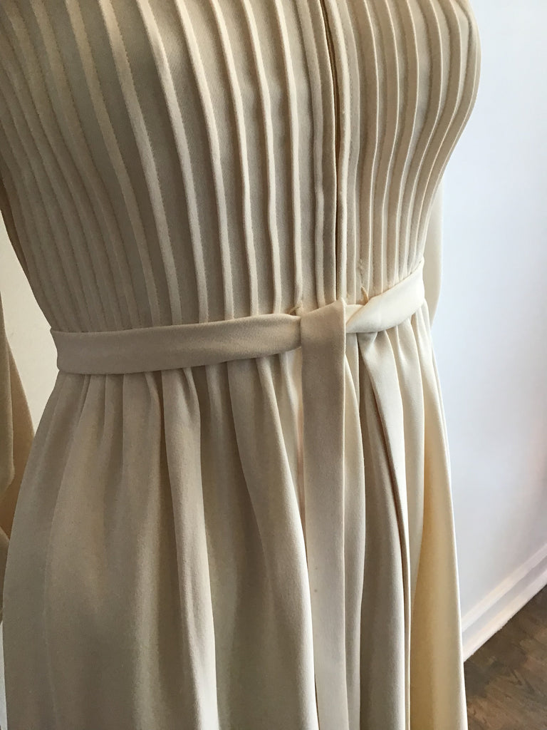 1960s Cream Pleated Front Wool blend Day Dress-size 6