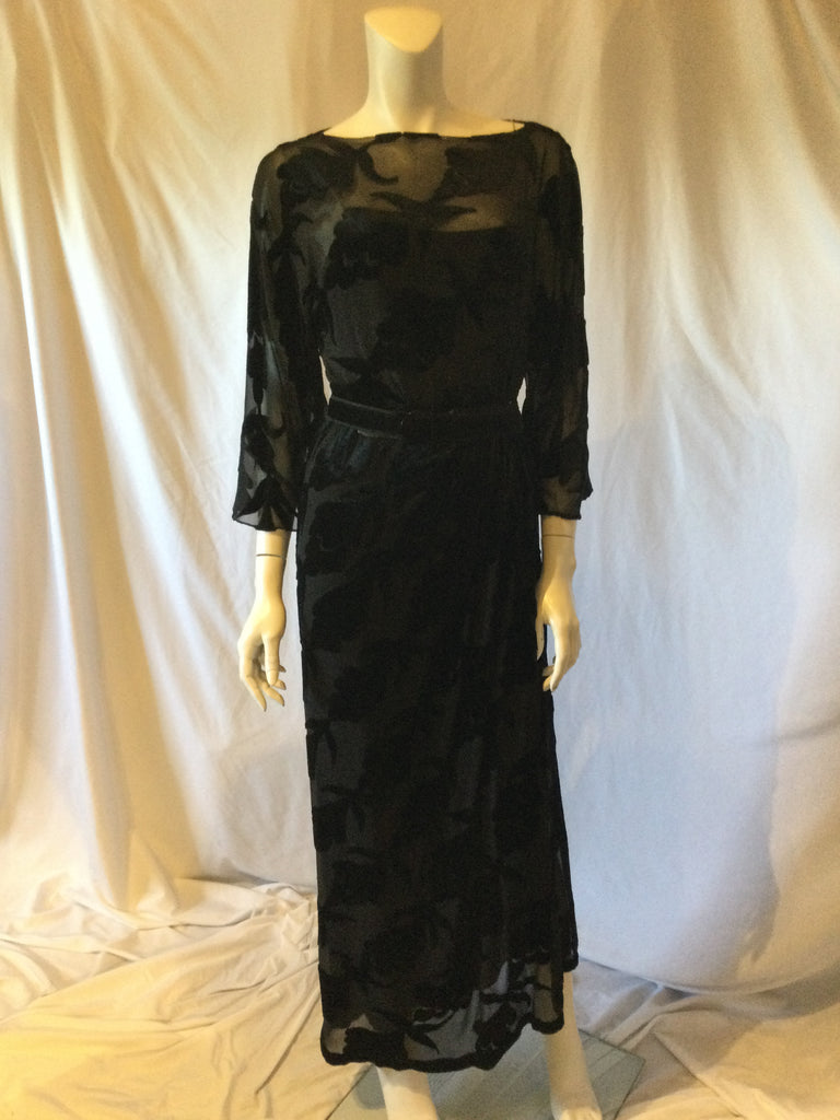 Vintage velvet burn out black   gown 