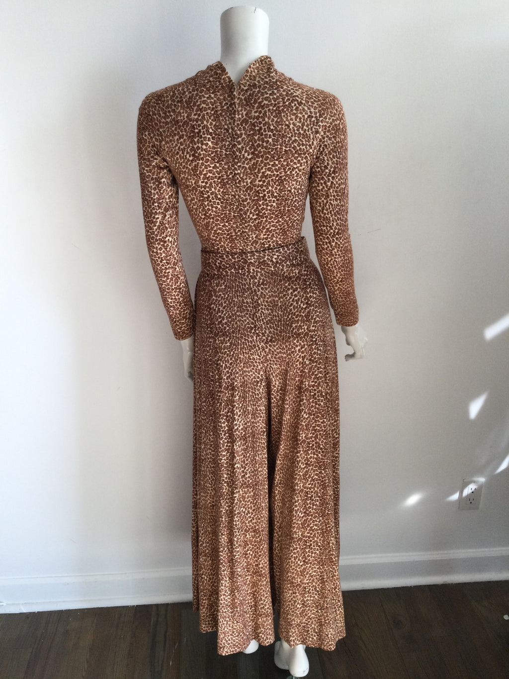 1970s B.Cohen by Jaconelli Cotton Leopard Print Jumpsuit Size 4
