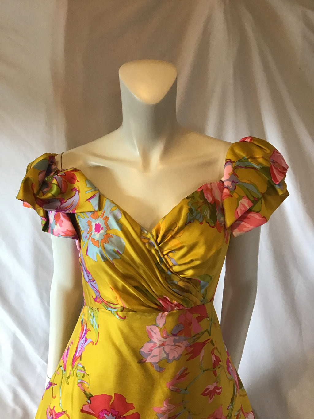 1990's Silk Yellow  Floral Ballgown size 2-4