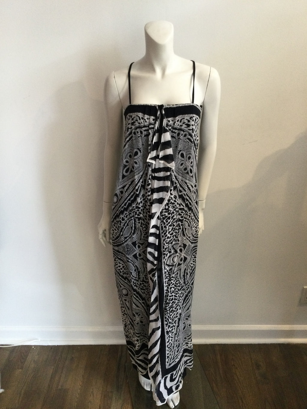 1980s Loius Feraud Black and white Silk Chiffon Printed Paisley dress 