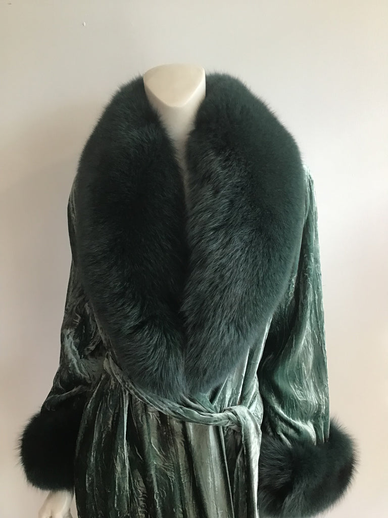Velvet moss green Robe with dyed fox fur trim
