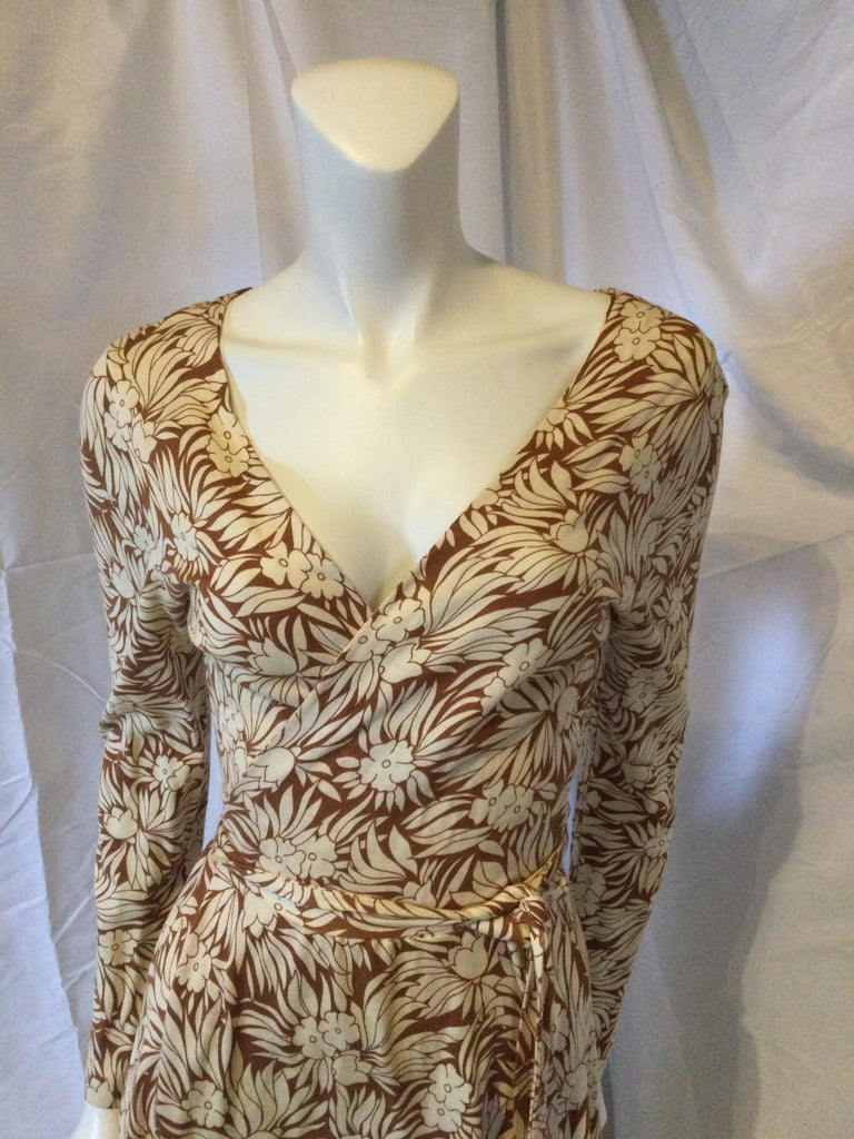 Diane Von Furstenberg 1970's Brown and Cream Cotton and Rayon Wrap Dress size 12