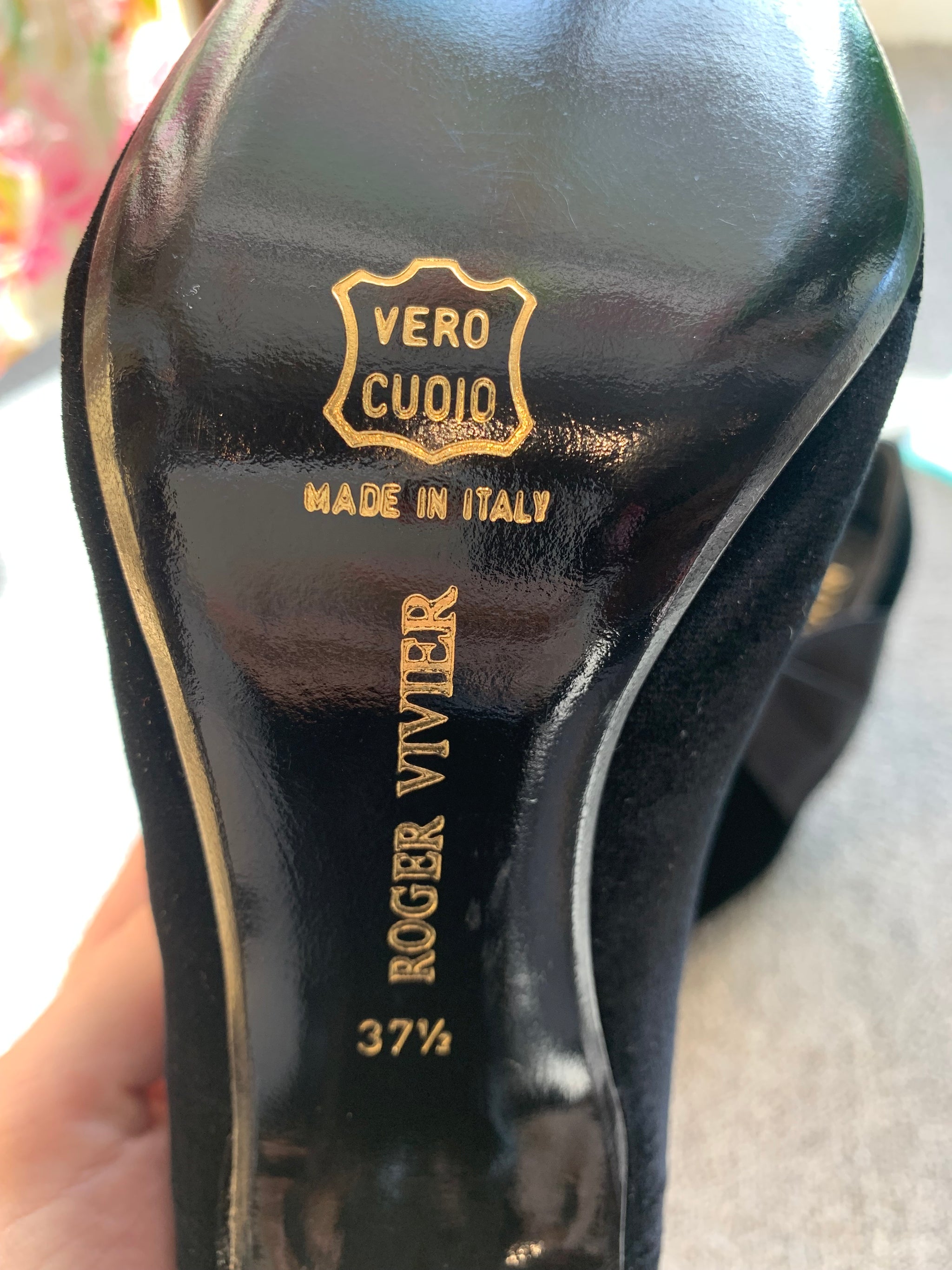 ROGER VIVIER 光沢装飾の黒いスポーツシューズ シューズ | Roger Vivier
