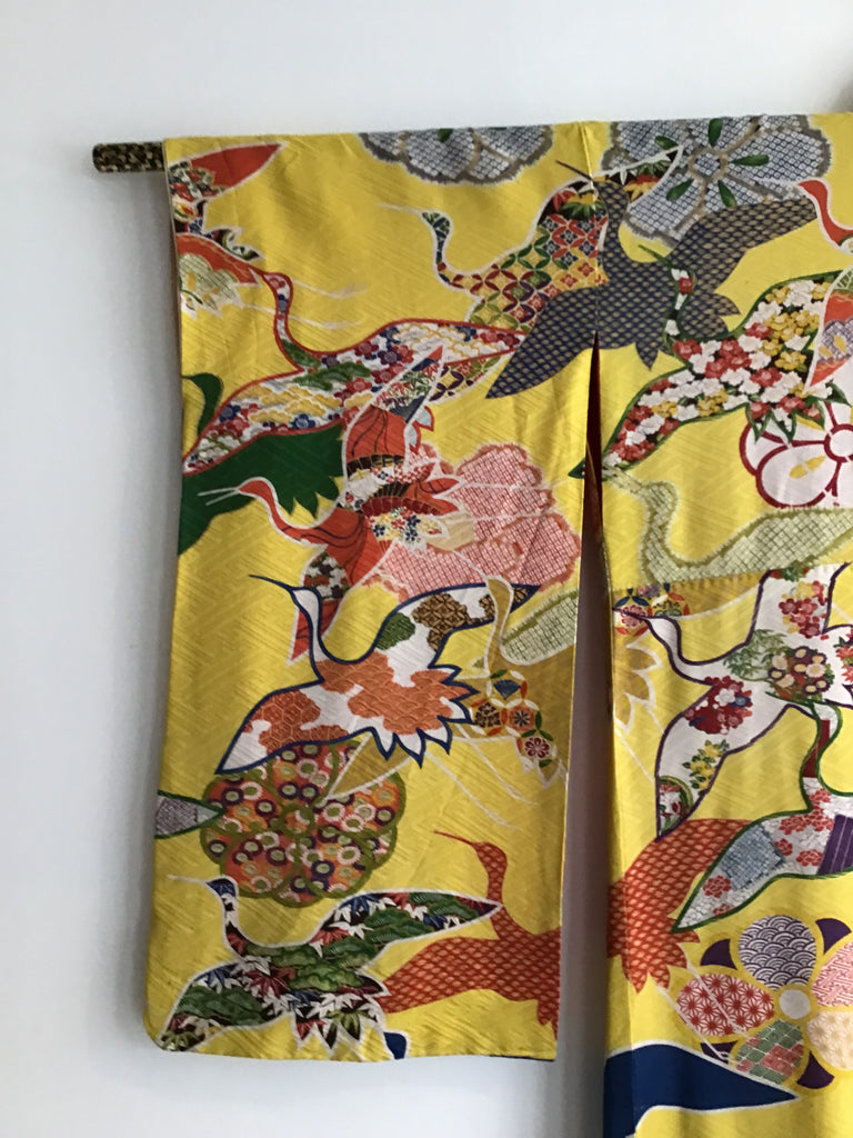 1950s Yellow Bird and Flower Printed rayon crepe Kimono
