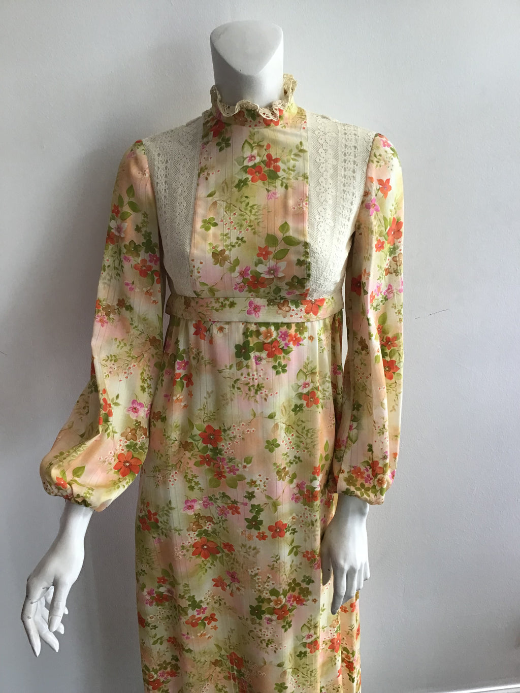 1970's Orange Floral Polyester Maxi Dress with lace size 0-2