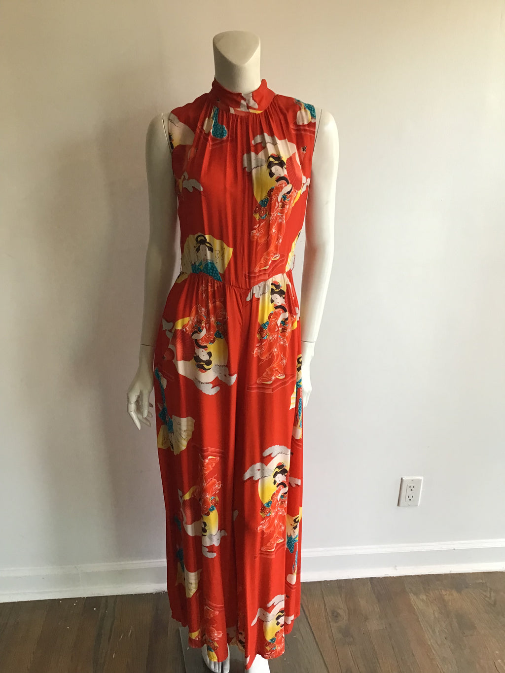 Vintage Red printed silk 1960s jumpsiuit Geisha heads motif