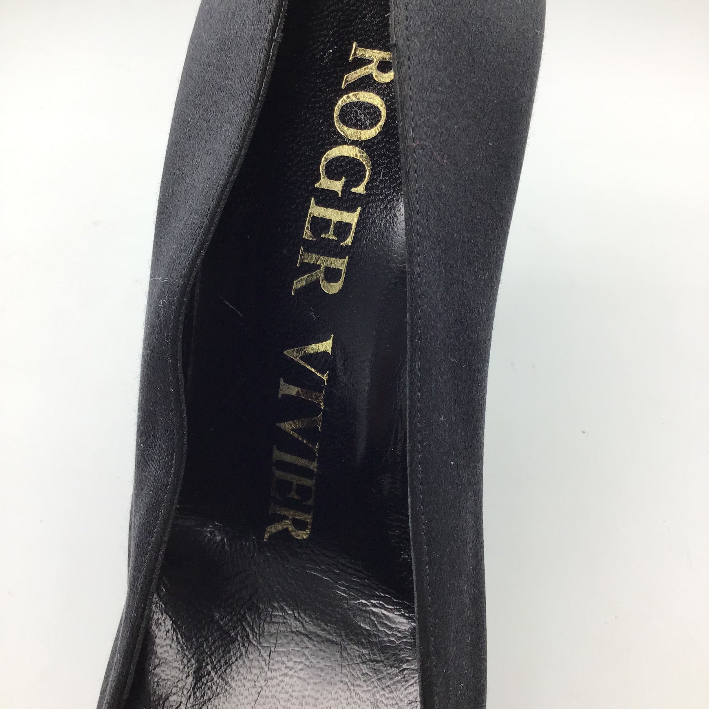 Roger Vivier 90s Black Rhinestone Heeled Pumps
