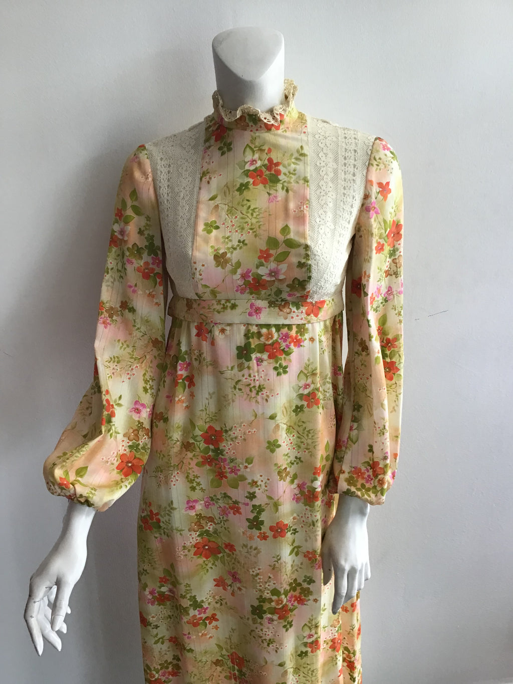 1970's Orange Floral Polyester Maxi Dress with lace size 0-2