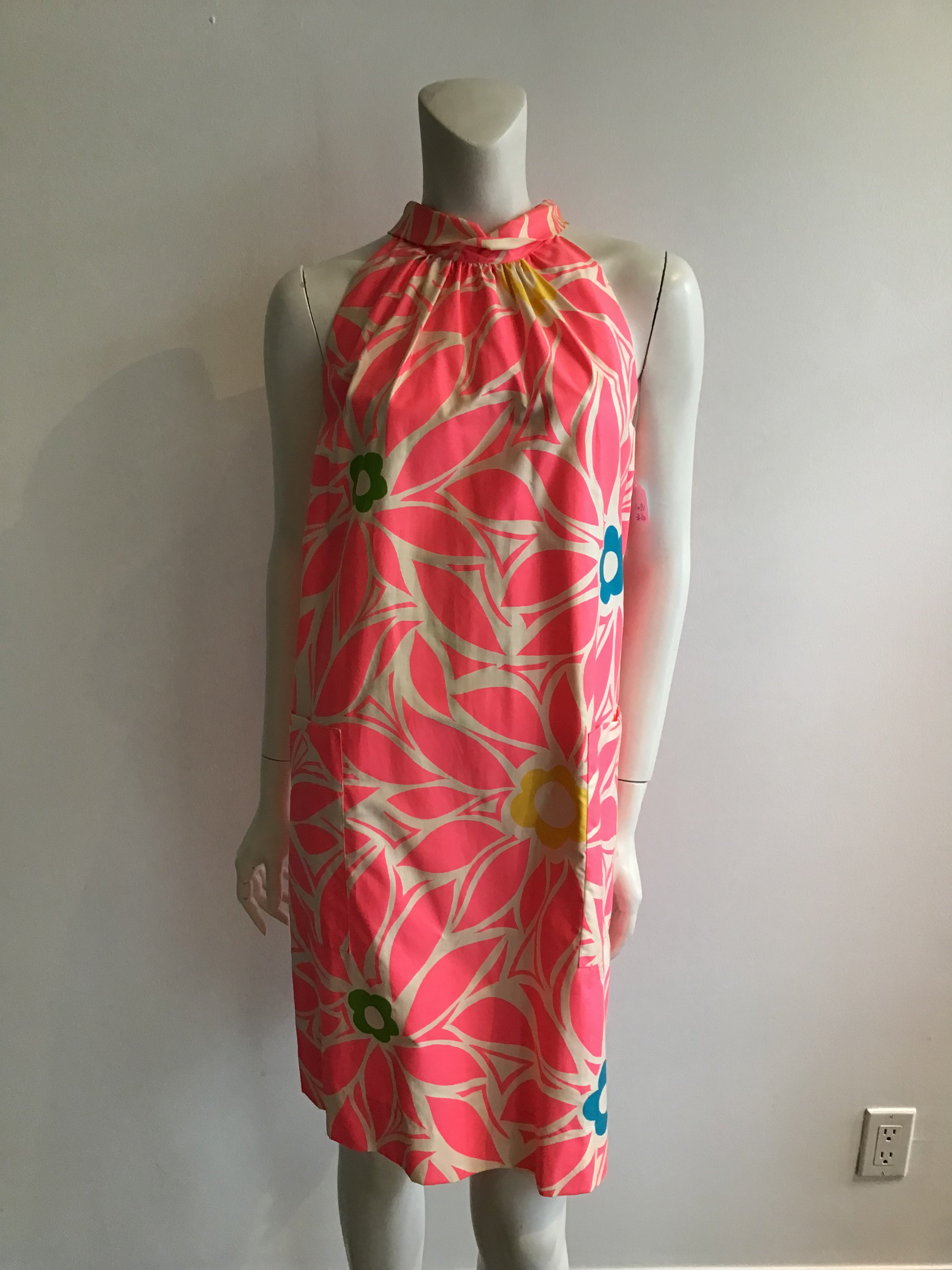 1960's Nalii  Pink Hawaiian Cotton Printed dress-size 8-10