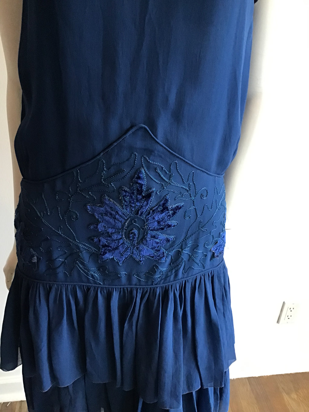 1920's Blue Silk Chiffon Dress with Embroidery size 4