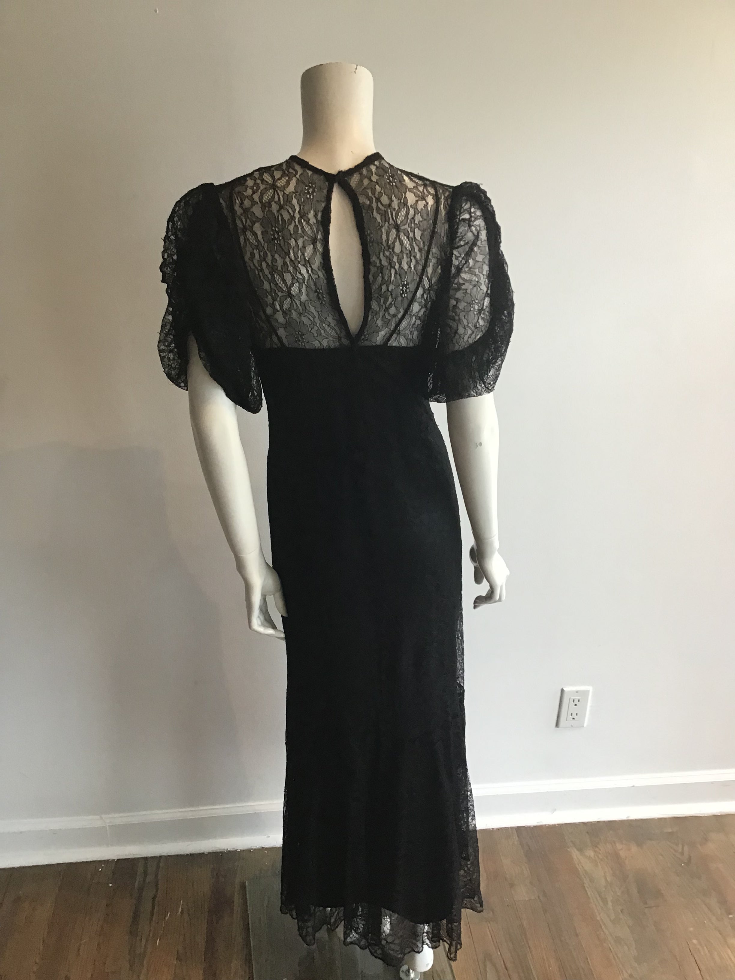 1930s Black Lace Evening Gown size 6