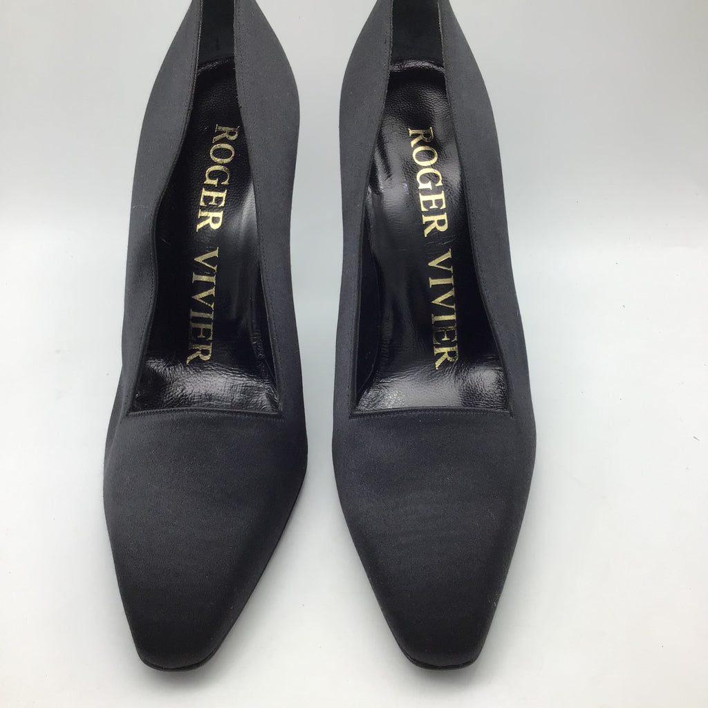 Roger Vivier 90s Black Rhinestone Heeled Pumps