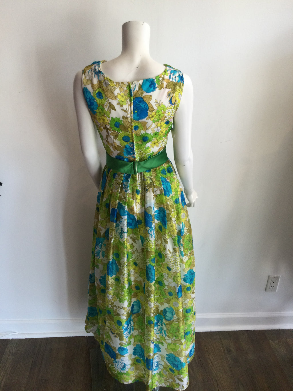 1960s Blue and Yellow Floral  Polyester Printed long Dress-size 7/8