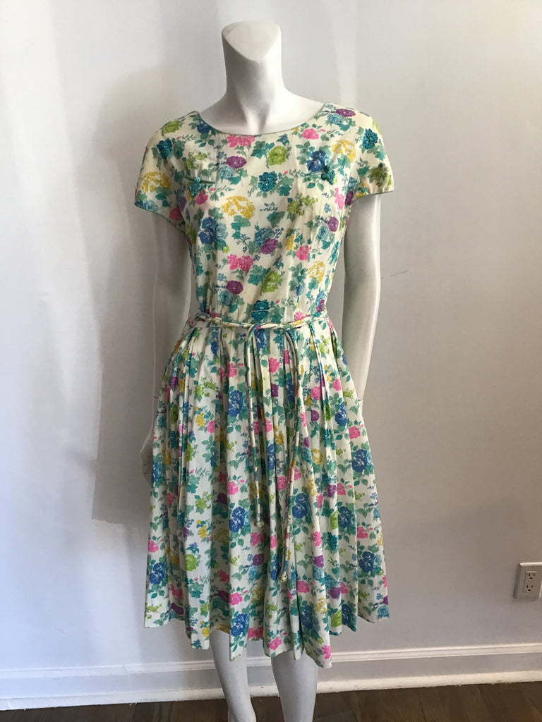 1950s Miss Renfrew Floral Printed Cotton Garden Dress