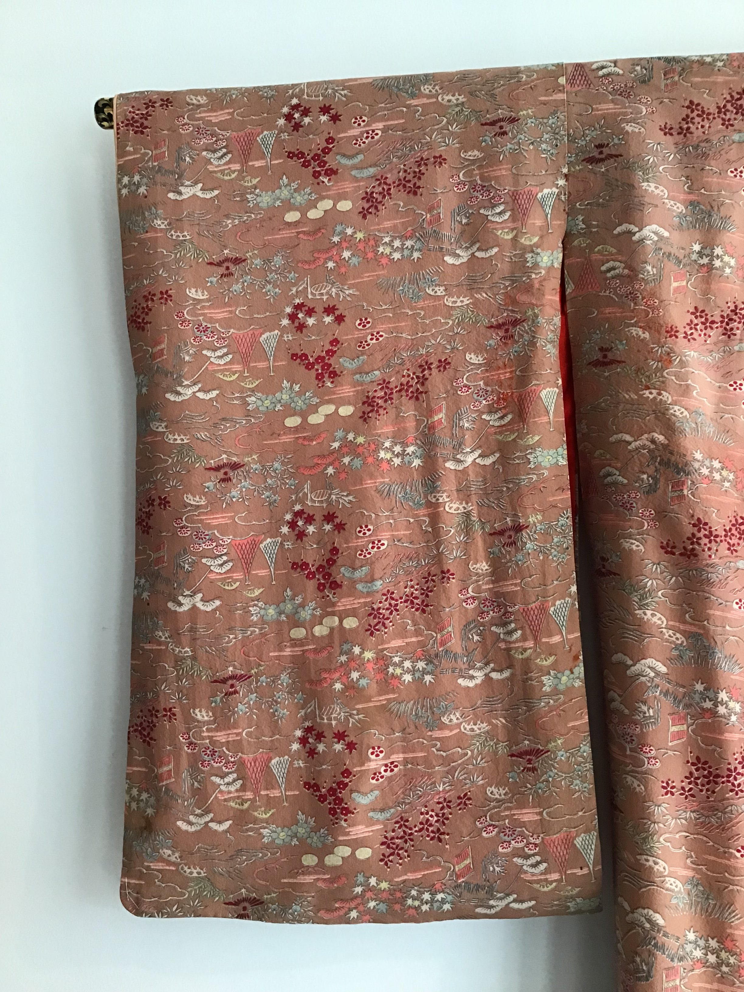 printed mauve 1930s japanese kimono