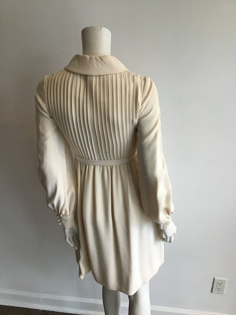 1960s Cream Pleated Wool blend Mini Dress