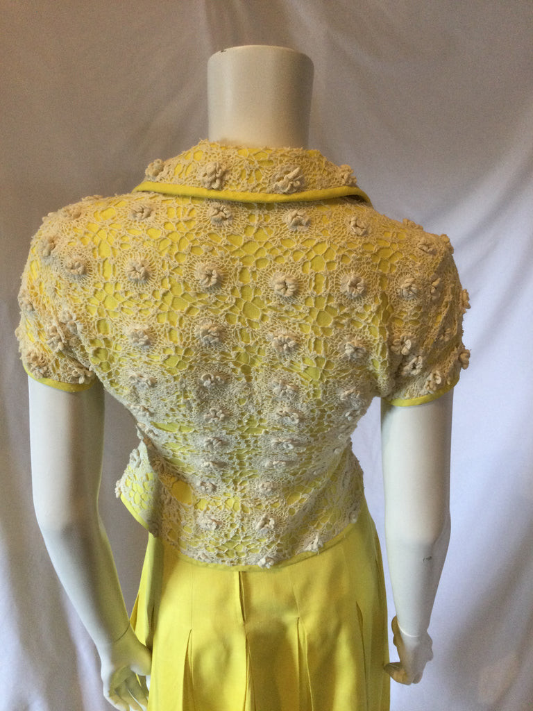 1960's Mary O’Donnell Two Piece Yellow Skirt/Irish Crochet top-size 2