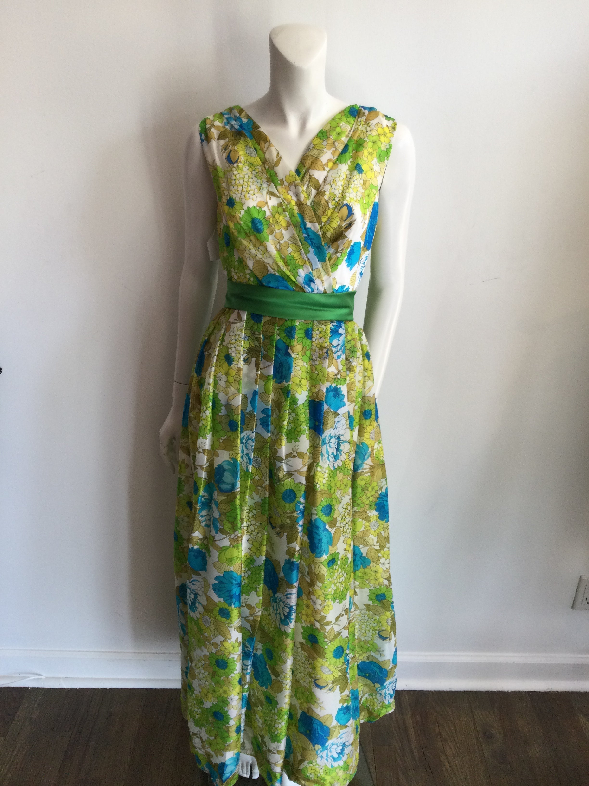 1960s Blue and Yellow Floral  Polyester Printed long Dress-size 7/8
