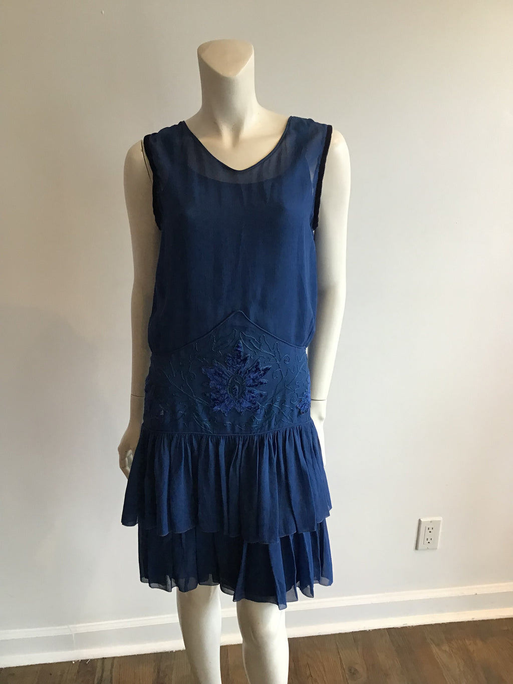 1920's Blue Silk Chiffon Dress with Embroidery size 4