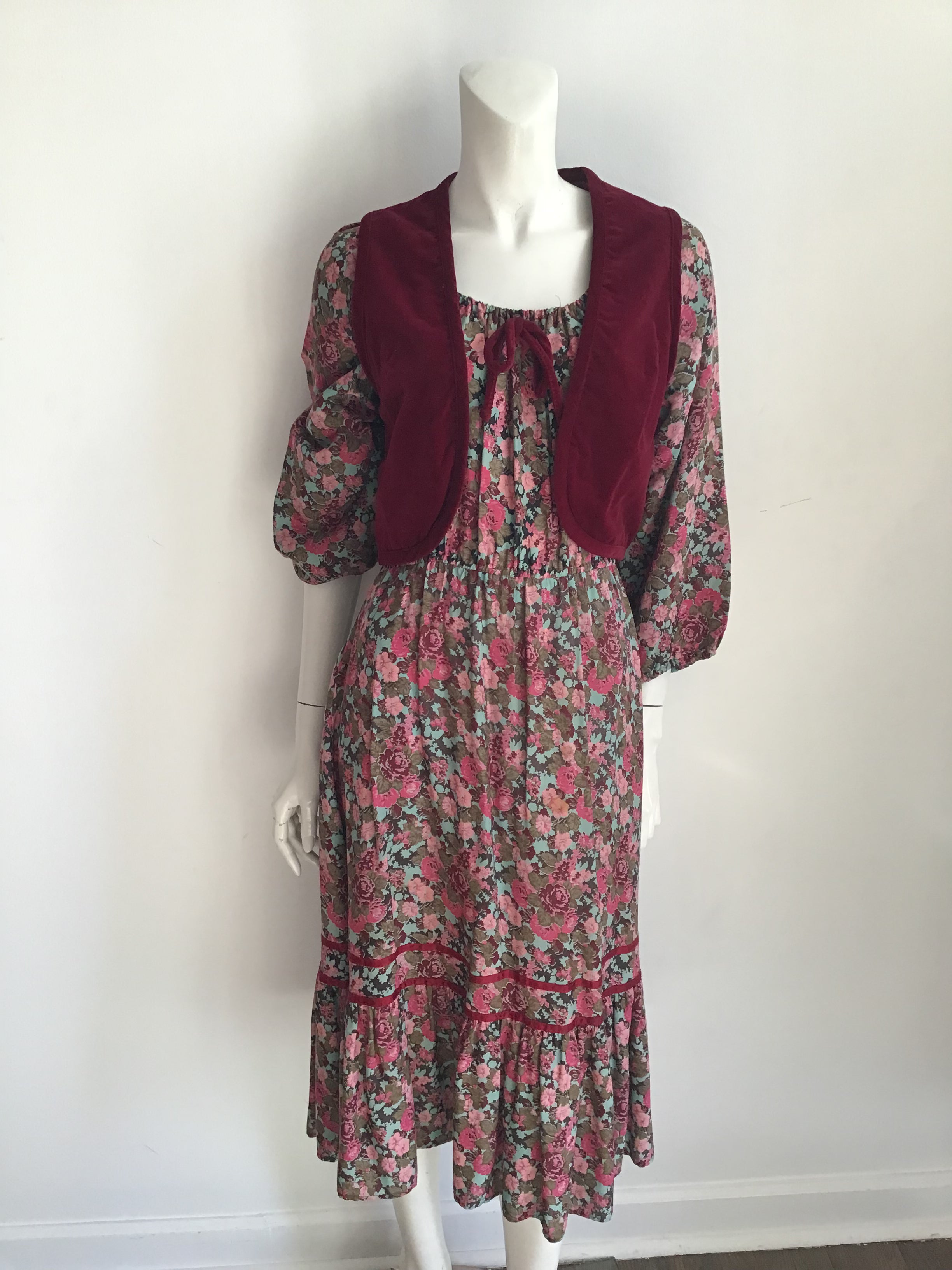 vintage 1970s ragtime floral printed dress with vest 