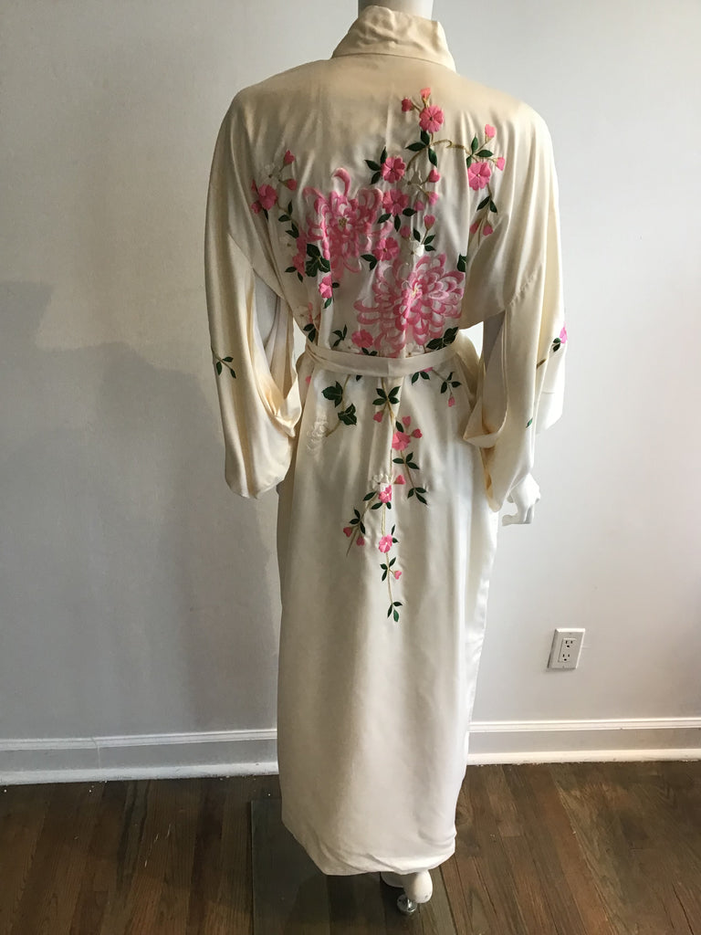 Embroidered silk 2025 dressing gown