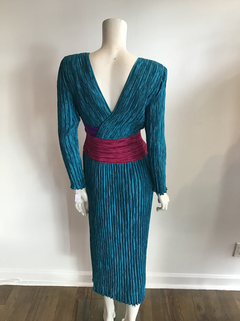 Vu=inateg 1980s Mary Macfadden Silk Teal dress