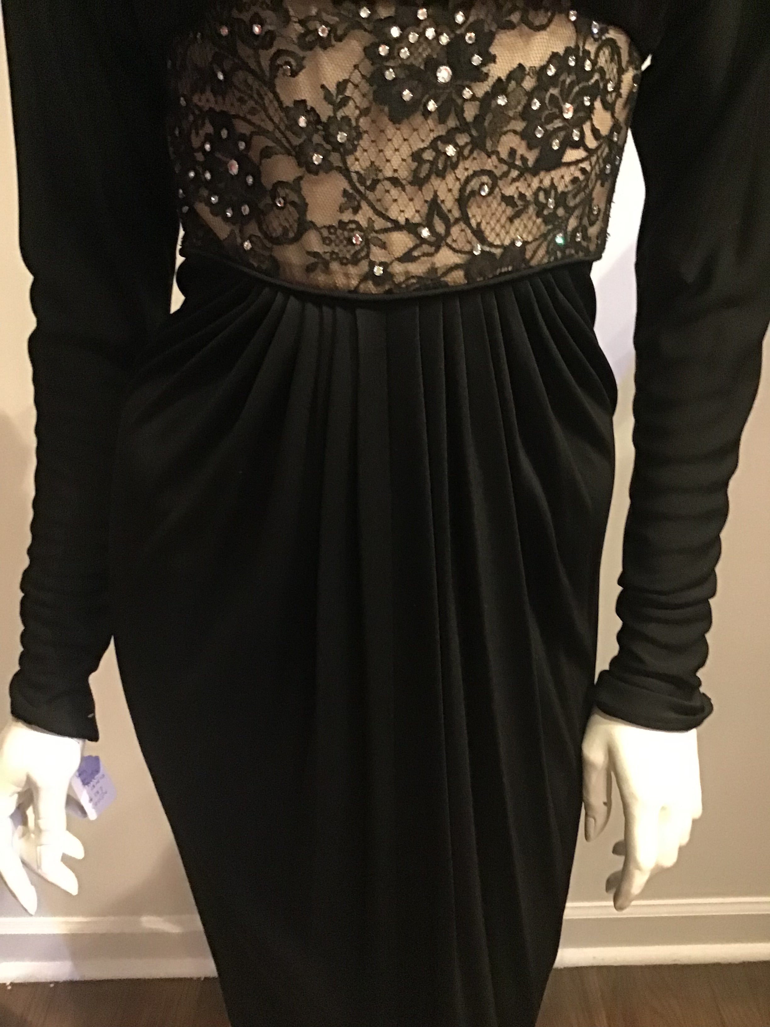 Molly Parnis 70s Silk Crepe Black Evening Gown size 2-4