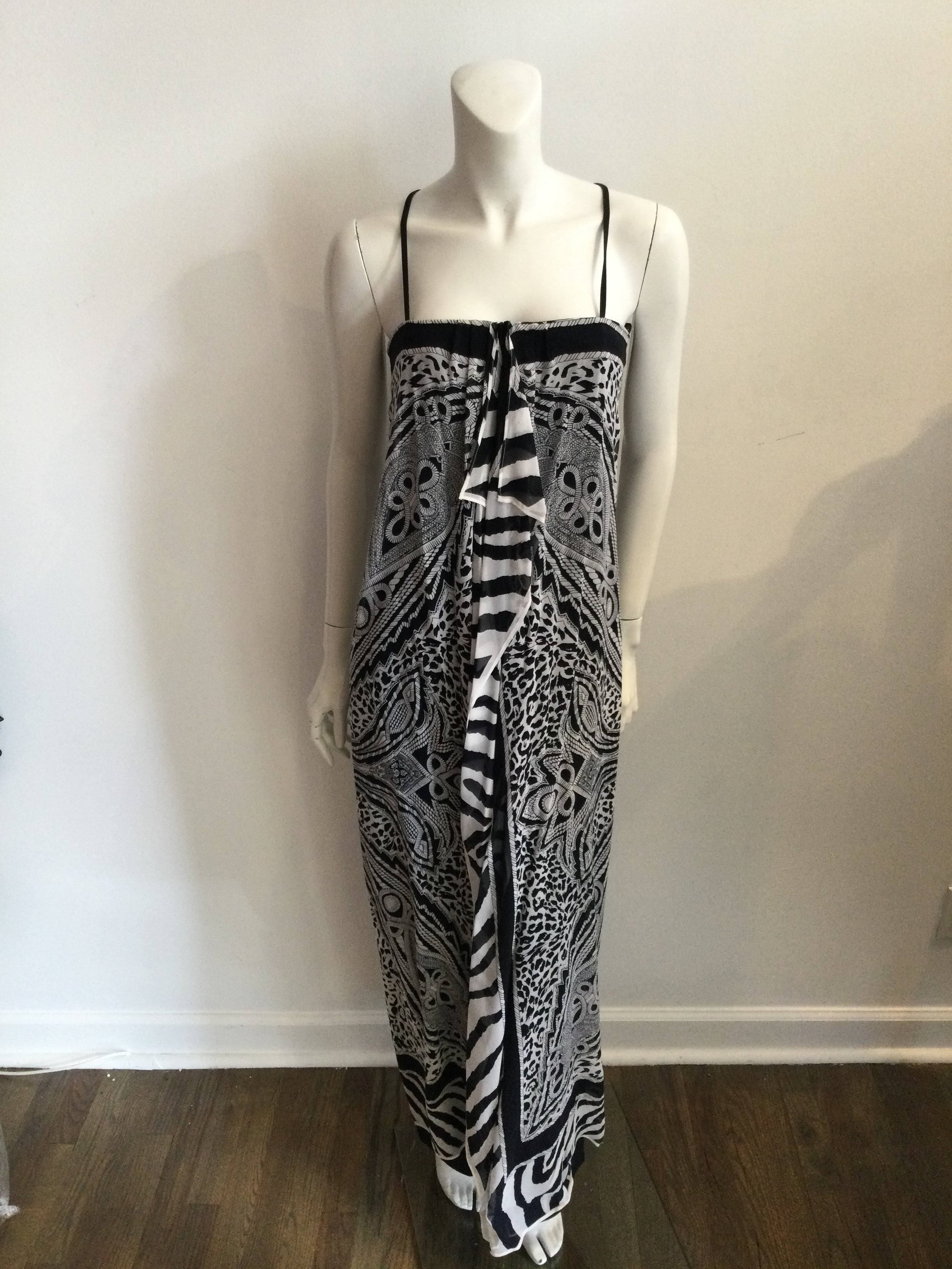 1980's Louis Féraud Black and White Silk Chiffon Paisley print long dress with Shawl-size 8