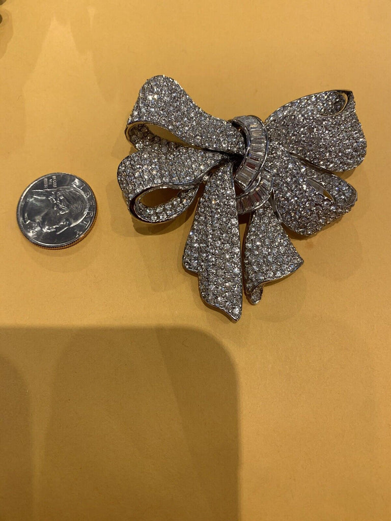 Large crystal Ciner  rhinestone bow pin